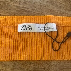 Zara Orange Ribbed cropped Knit Top with tie strings/wrap style. Size S.